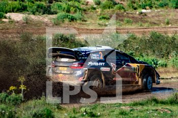 2018-06-10 - Elfyn Evans e il navigatore Daniel Barritt su Ford Fiesta WRC al crossodromo della PS10 - RALLY ITALIA SARDEGNA WRC - RALLY - MOTORS